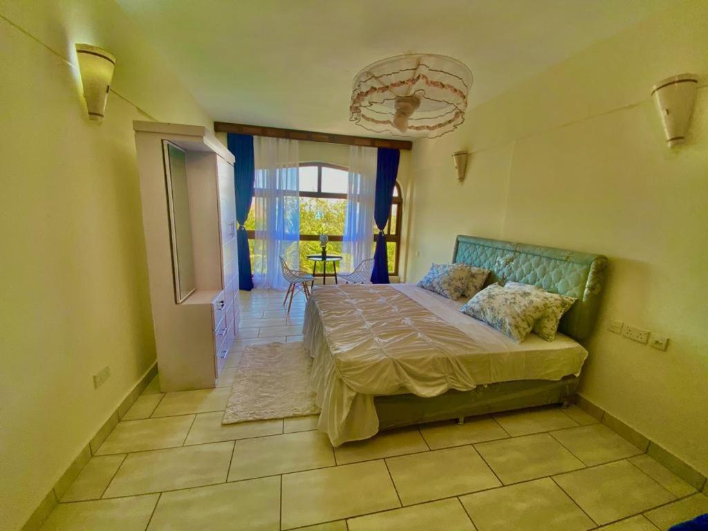 Beachfront Bliss Villa Диани-Бич Экстерьер фото