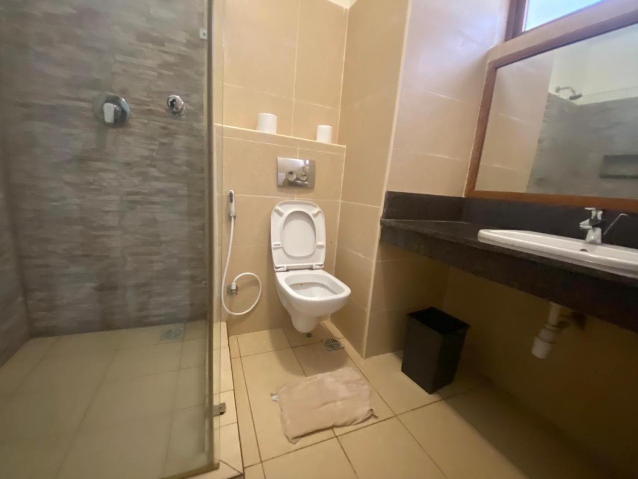 Beachfront Bliss Villa Диани-Бич Экстерьер фото
